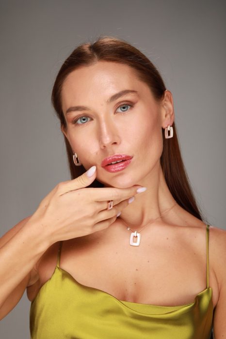 2d6a973e-d9d3-4164-b711-a8f6095c4150