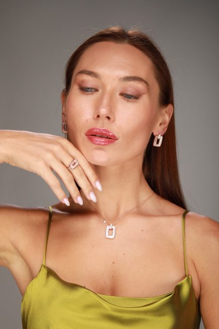 7d35e422-66a0-4673-865e-10fe0bef10c3